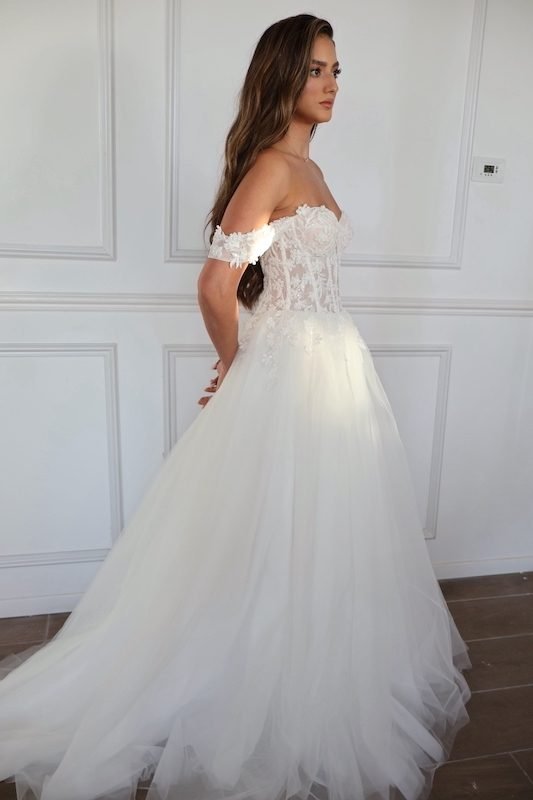 שמלות כלה מחוך סקסיות